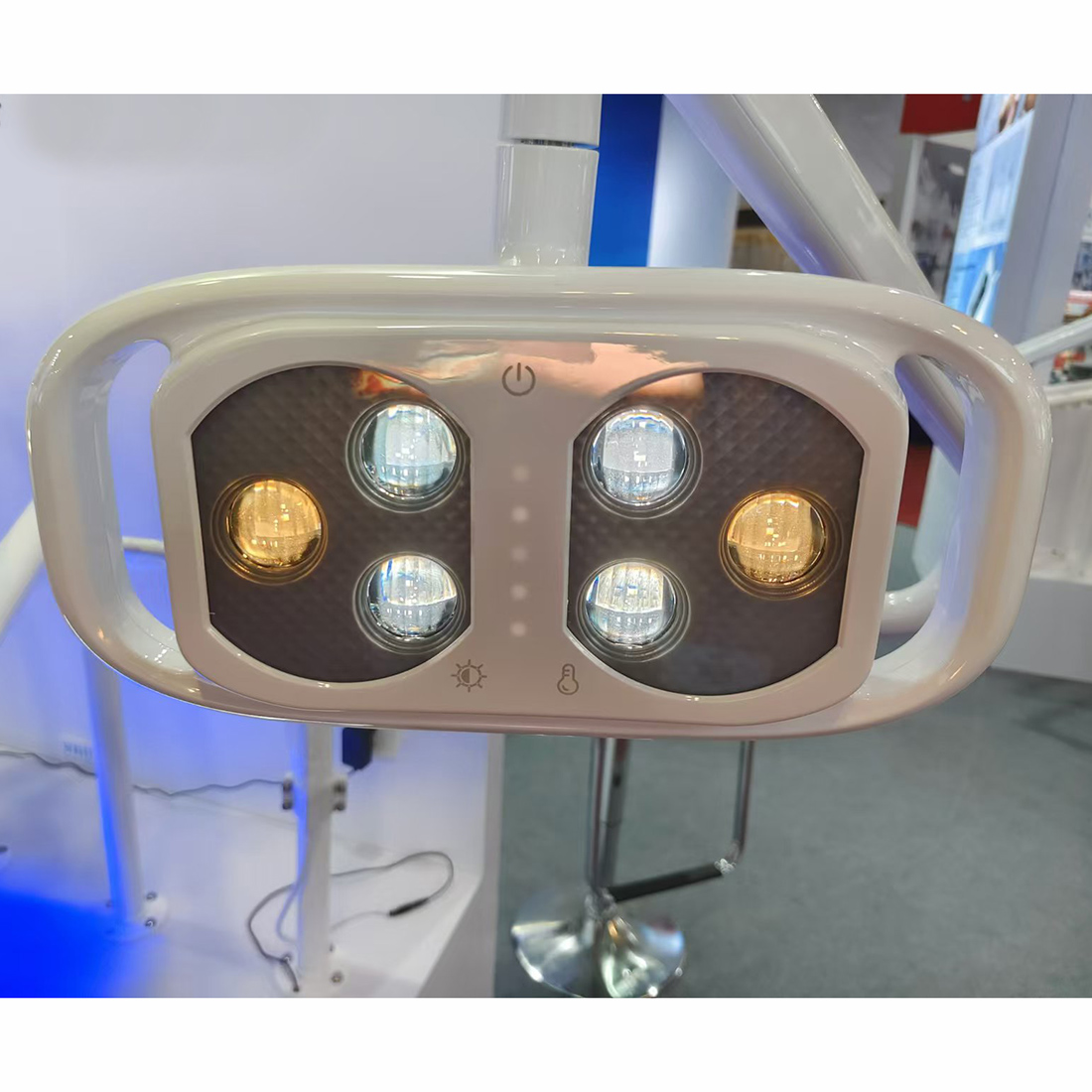 6LED Dental Oral Operation Lam - огляд і ціна Teeth Whitening Kit With Light